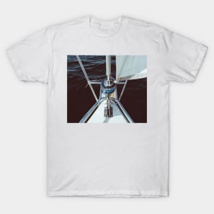 Sailing proud in the sun T-Shirt